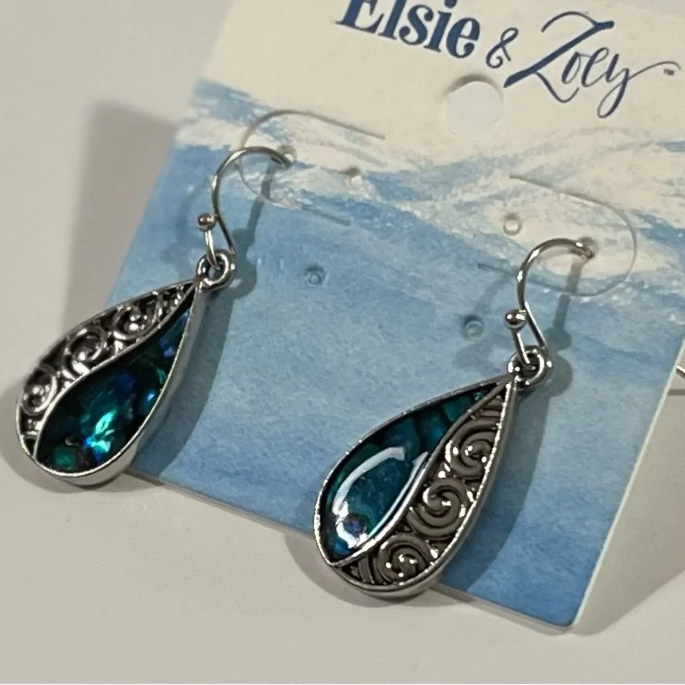 NWT Elsie & Zoey Silver and Blue Teardrop Earrin,gs - Picture 1 of 3